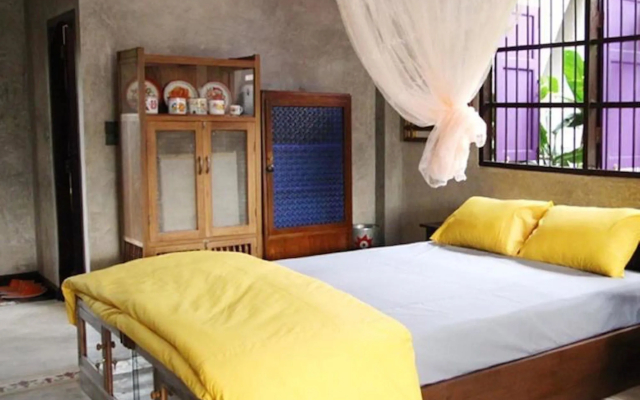 Bang Luang House