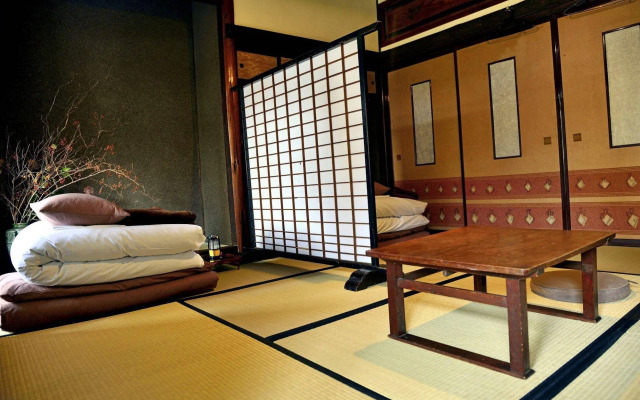 Guest House Kura - Hostel