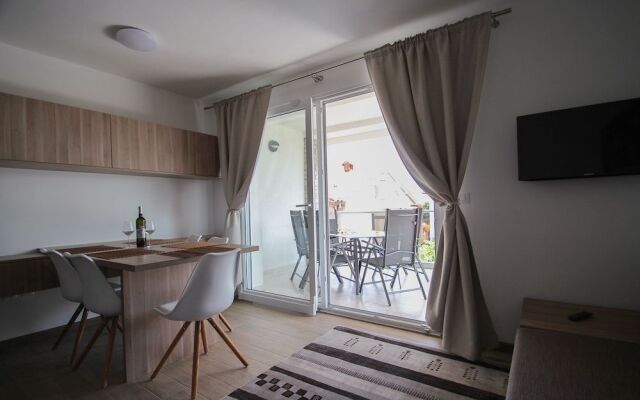 Apartments Villa Rivarella