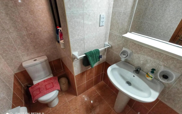 Town House with Private Pool in Village Centre