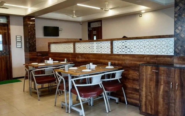 Suruchi Hotel