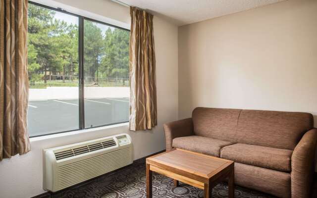 Super 8 by Wyndham Flagstaff