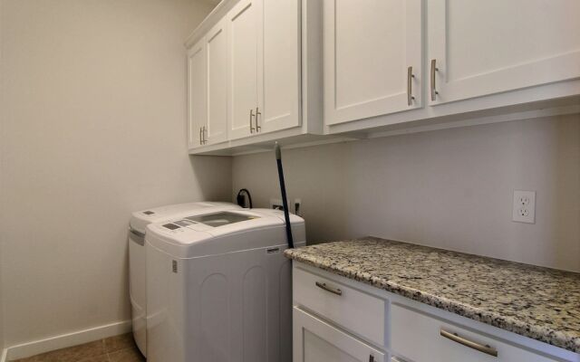 Sandy Paws 123 by RedAwning