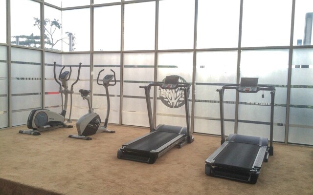 Strategic Studio Apartment The Oasis near Bekasi