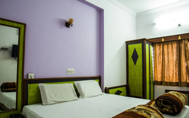 Hotel Udai Palace