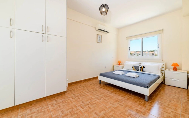 Nireas Seaview Villa
