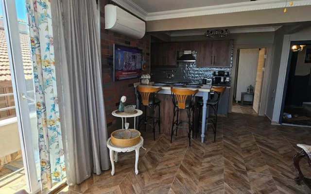 Ari̇fe Rezi̇dance No.2