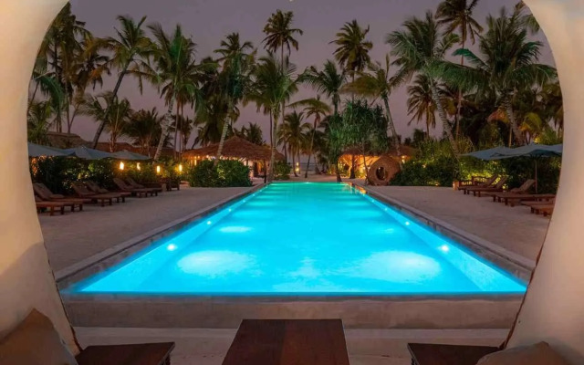 Sensations Eco-chic Hotel