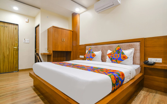 Fabhotel Atharv