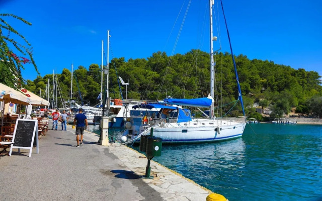 Faros Octo in Gaios With 1 Bedrooms and 1 Bathrooms