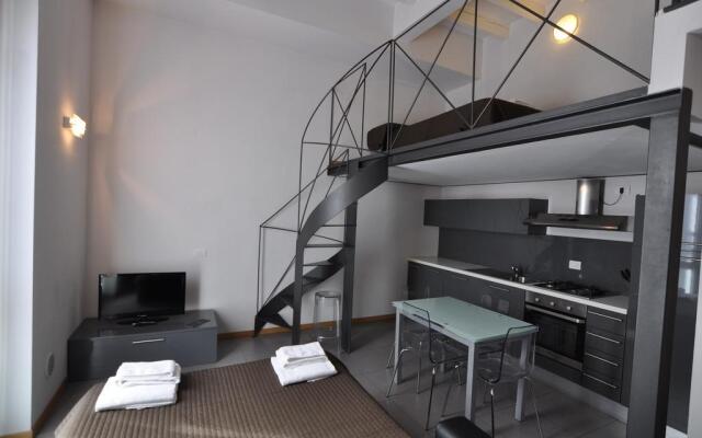 Easy Milano Apartment Navigli