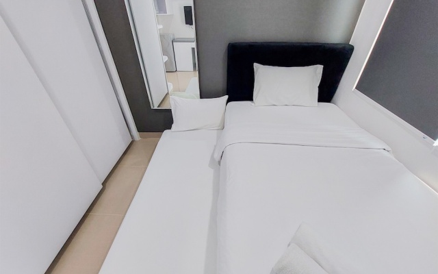 Cozy Style And Comfort Studio Room Apartment At B Residence – Guest Rooms – Legok