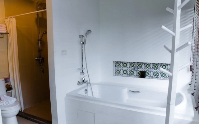 Acca Patong Apartments