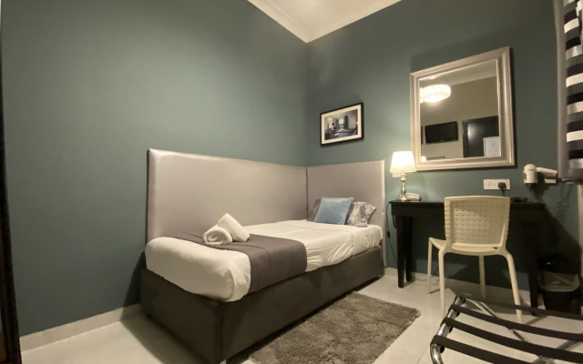 Sliema Marina Hotel
