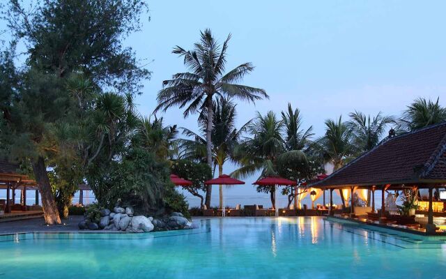Griya Santrian a Beach Resort & Spa