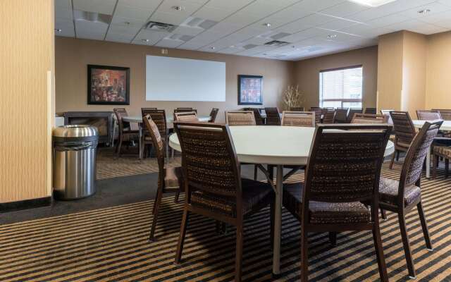 Best Western Plus South Edmonton Inn & Suites