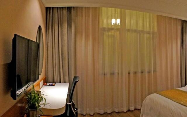 GreenTree Inn YanCheng BinHai OuBaoLiYa City Square Hotle