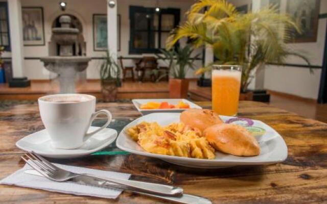 Hotel Los Portales