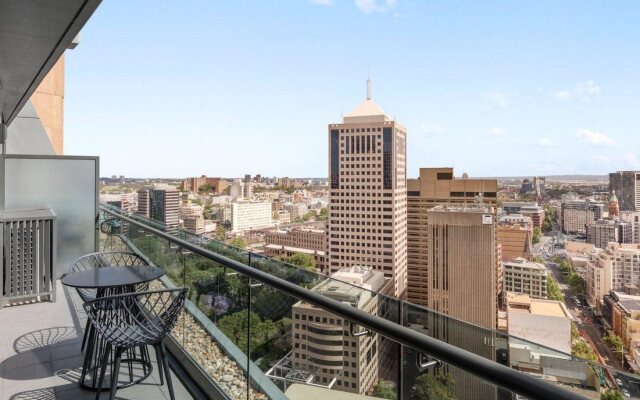 Meriton Suites Campbell Street, Sydney