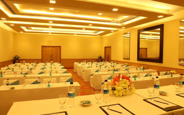 The Metropolitan Hotel and Spa New Delhi
