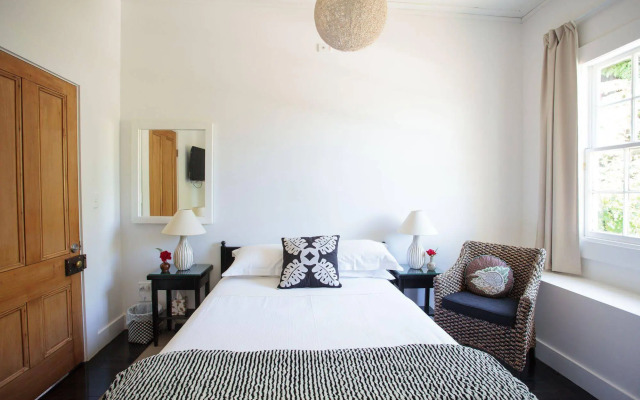 The Old Oak Boutique Hotel