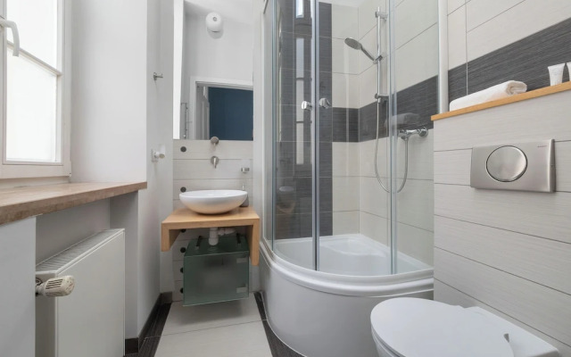 Exceptional Apartment for 4 by Renters