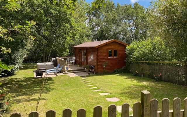 The Cabin with Hot Tub