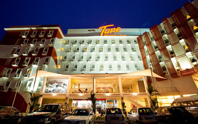 Tune Hotel - Danga Bay, Johor