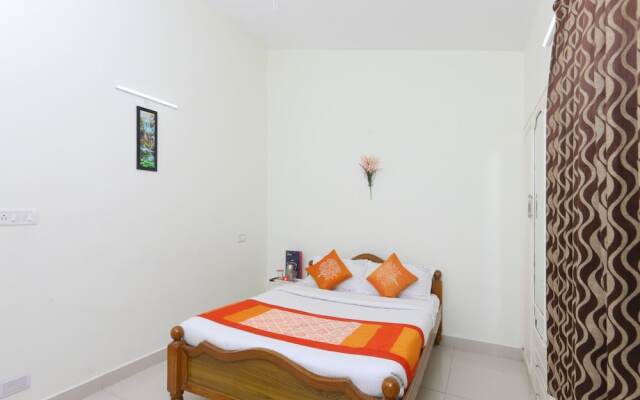 OYO 5896 Rose Flower Nest