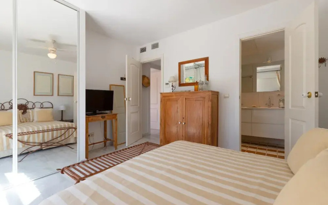 Lunamar - Apartment In Marbella. Free Wifi