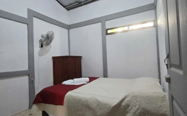 Stay at Alexas Nature House