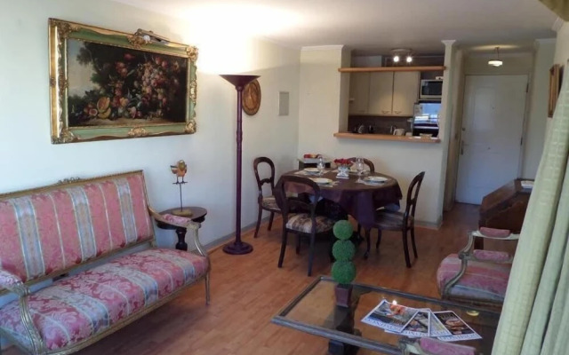 Costanera Center Apartment