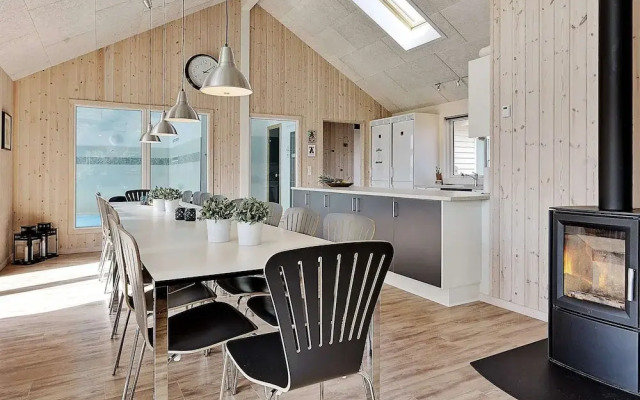 Luxury Pool Retreat by Sea - By Traum Ferienwohnungen