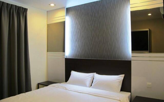 Borneo Holiday Homes @ 1Borneo Tower B Condominium