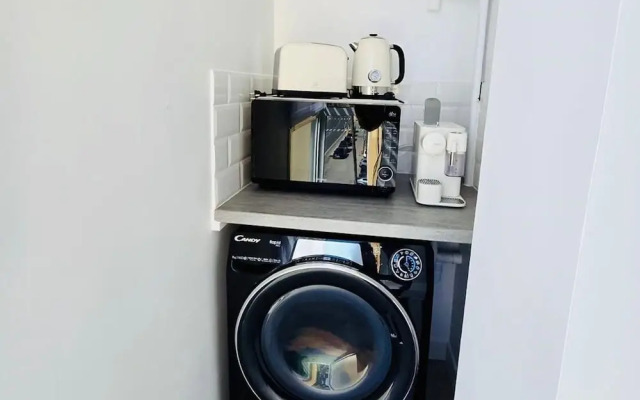 Beautiful Apartment in Denia With sea Views