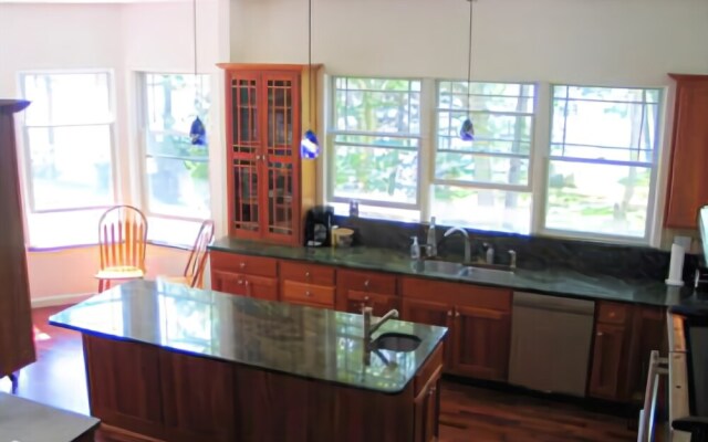 Edgewater Estate - Five Bedroom Home