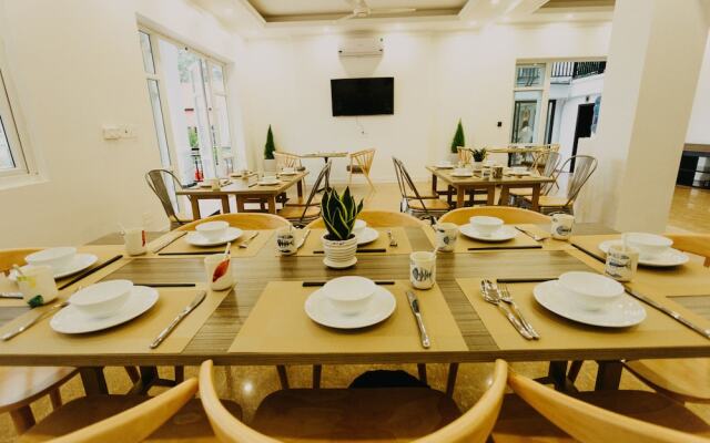 Oreka Homestay Halong