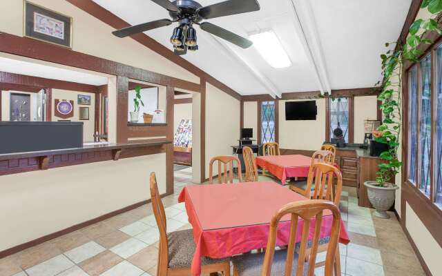 Knights Inn Battle Creek