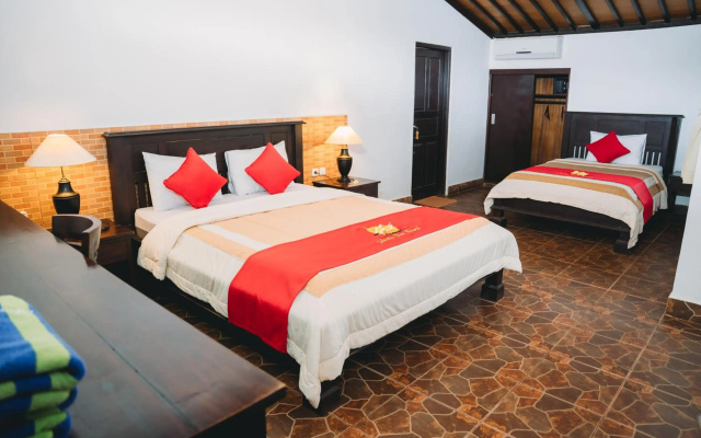Liberty Dive Resort – Guest Rooms – Bali