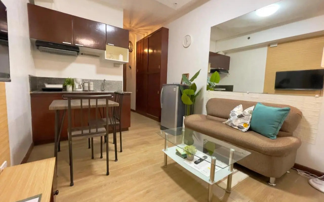 GuestHouse with Swimming Pool View