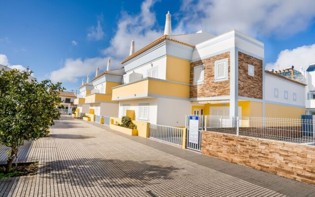 Captivating Holiday Home in Manta Rota With Swimming Pool