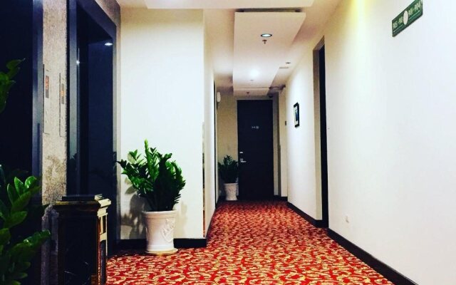 Happy Life Hotel
