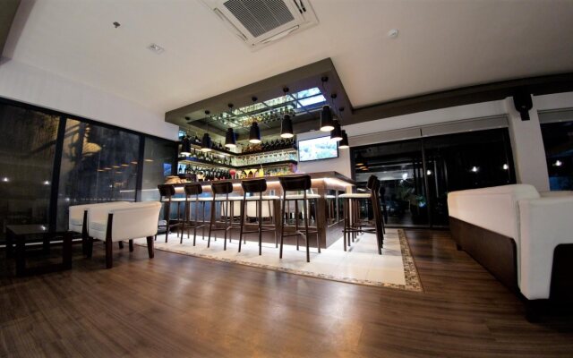 Real Suites
