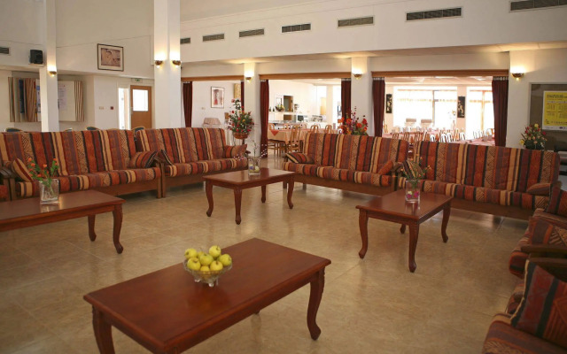 Corallia Beach Hotel Apartments