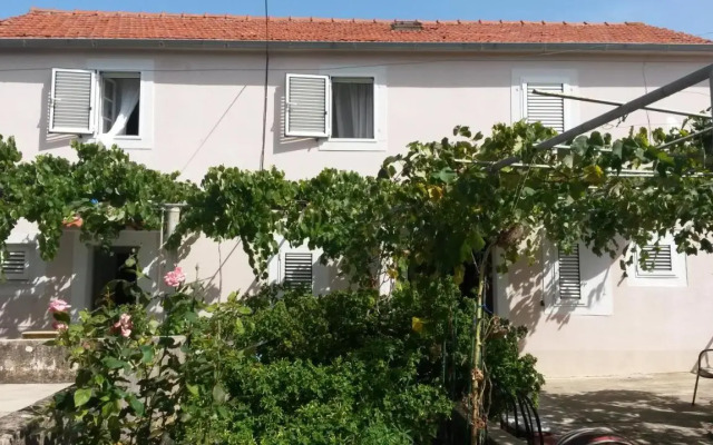 Apartments Tomas