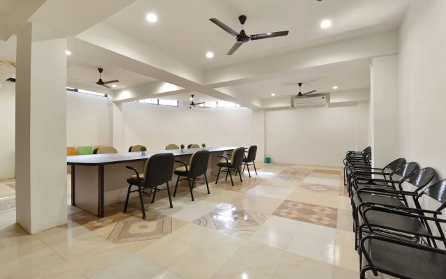 Fabhotel Siddharth Corporate