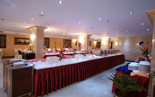 Roshan Al Azhar Hotel