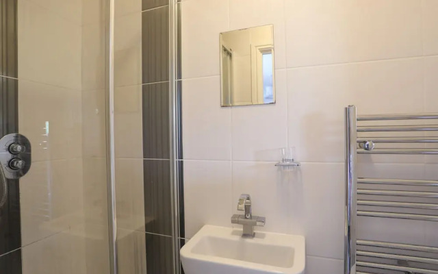 4 Pen Llanw Tides Reach