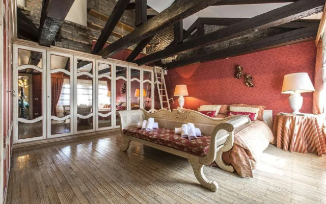 Attic Panoramic View R&R