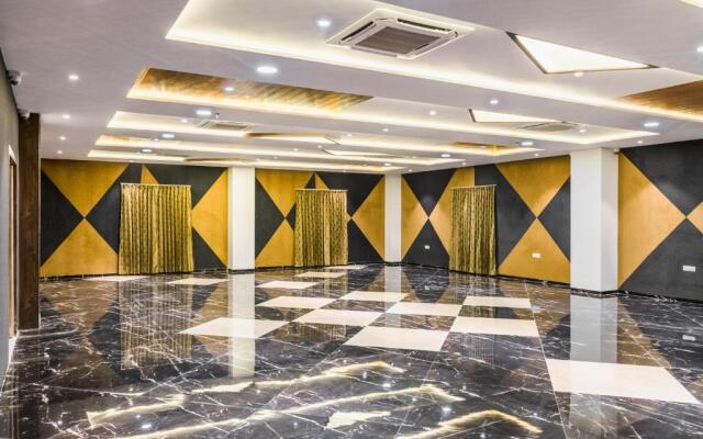 Meridian hotel Banquets and Rooms